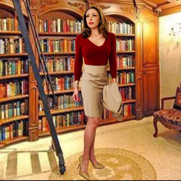 Talbots Tan Blazer and Skirt Suit Set With Belt - Picture 5 of 8